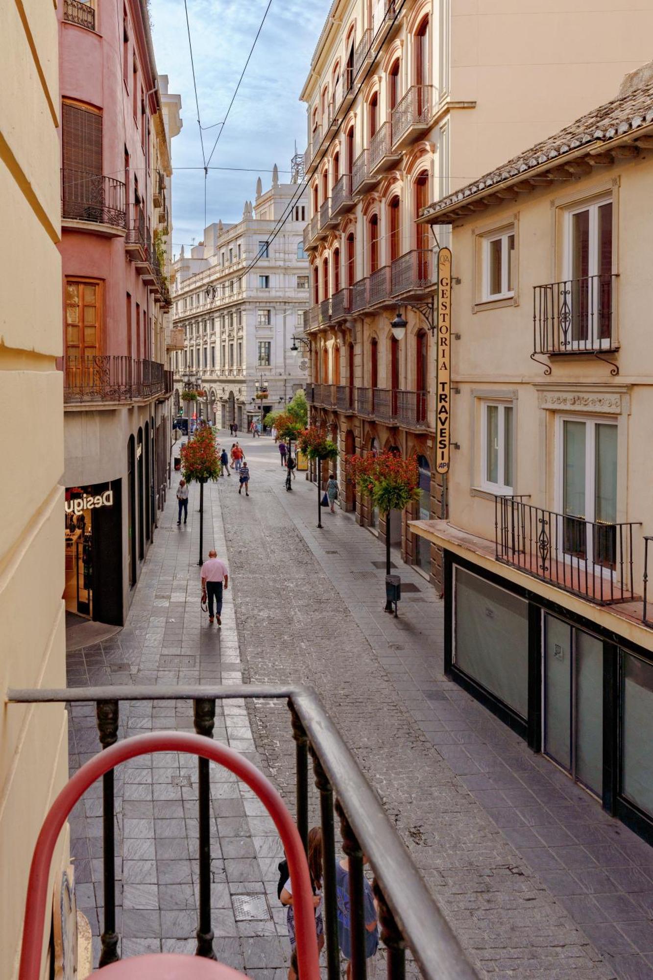 Aile Granada - Hostatel Apartment Bagian luar foto