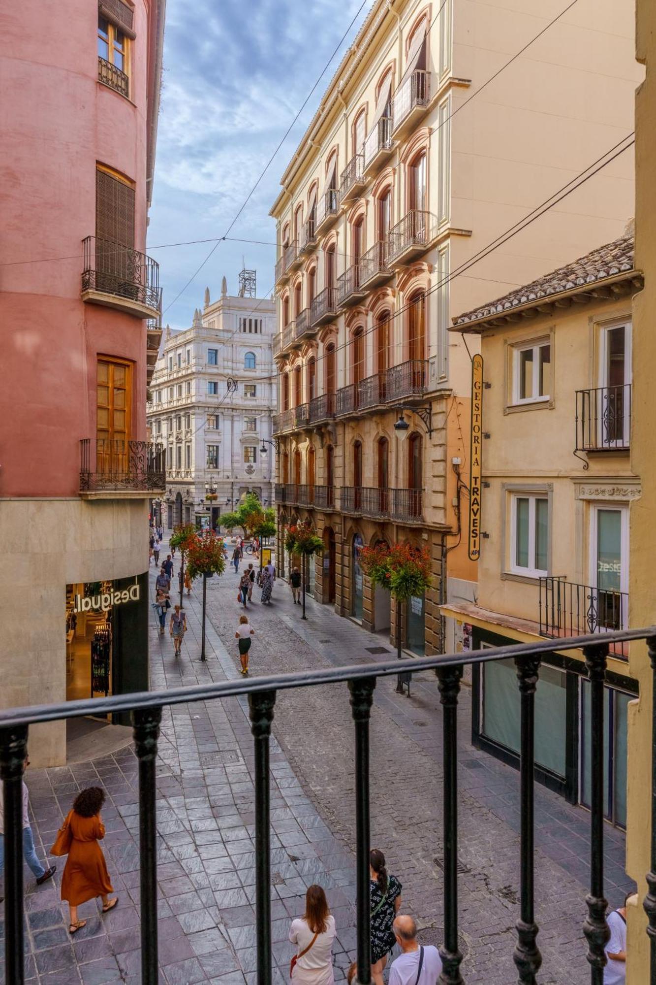 Aile Granada - Hostatel Apartment Bagian luar foto