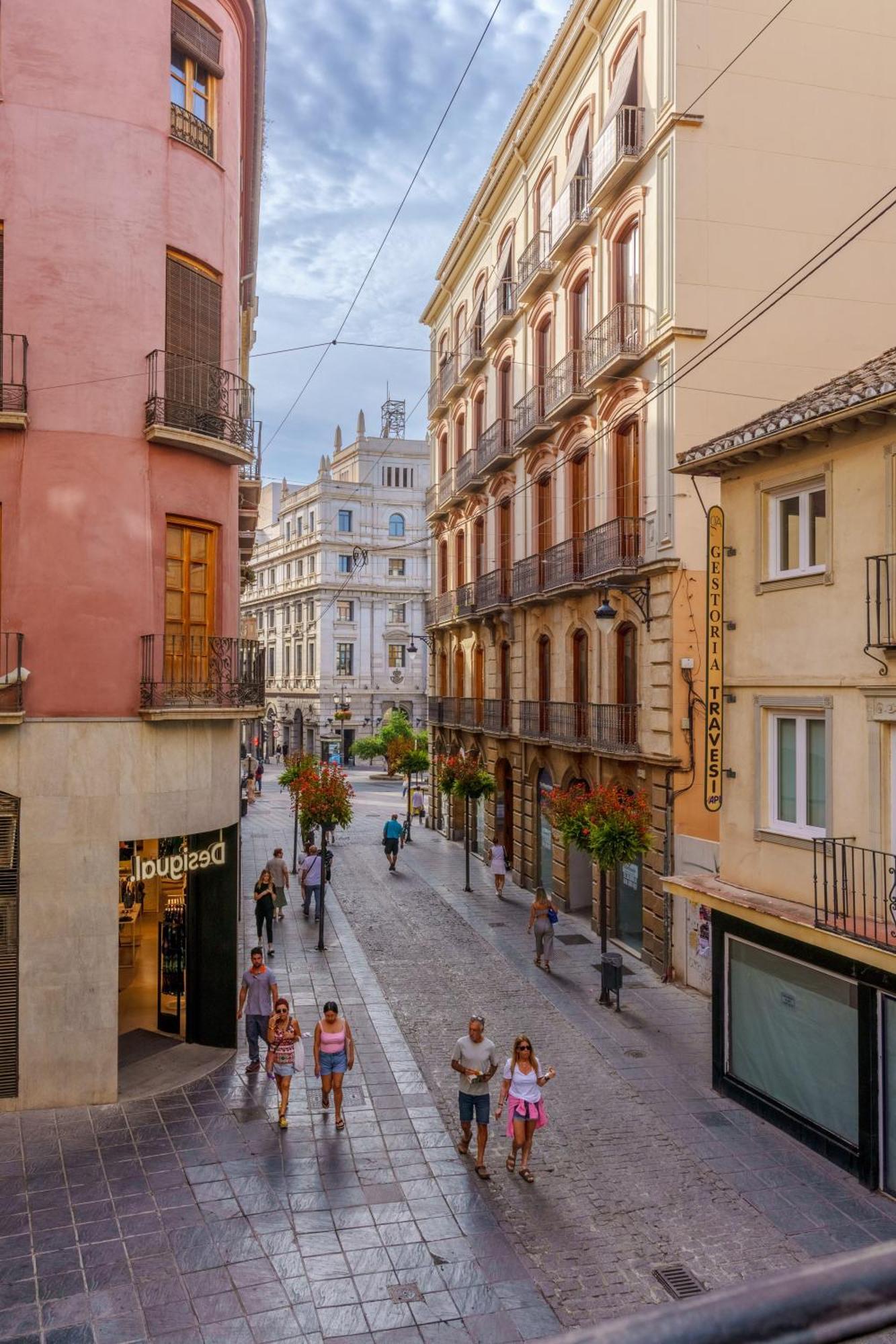 Aile Granada - Hostatel Apartment Bagian luar foto